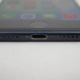 iPhone SE 3 ��3���� 64GB �ߥåɥʥ��� docomo SIM���å�����������