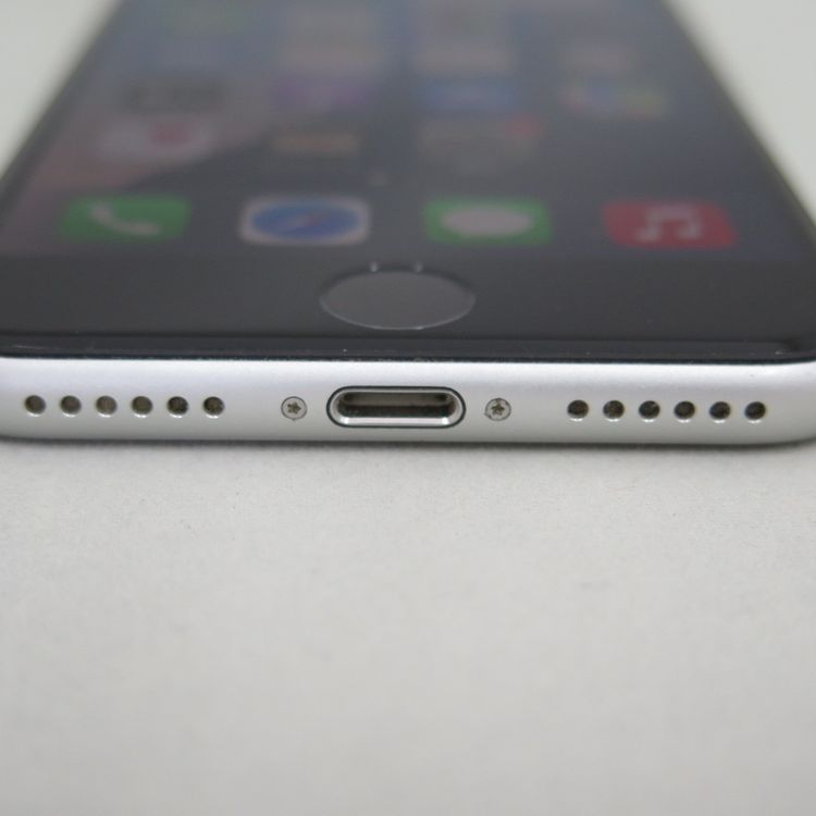 iPhone SE 2 128GB 2 ۥ磻 docomo SIMå 