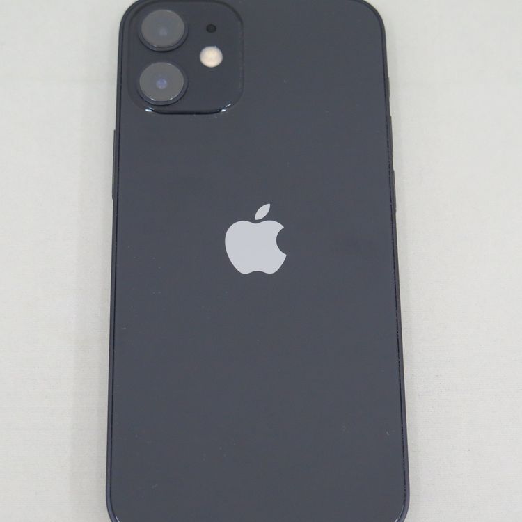 iPhone 12 mini 128GB ブラック docomo SIMロック解除済中古品