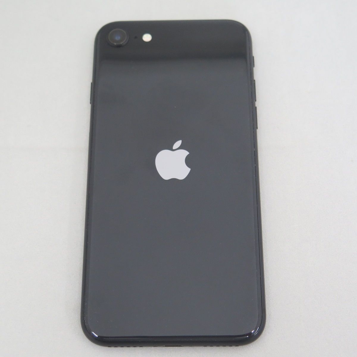 ムスビー｜iPhone SE 64GB 第2世代 ブラック SIMロック解除済 中古品 