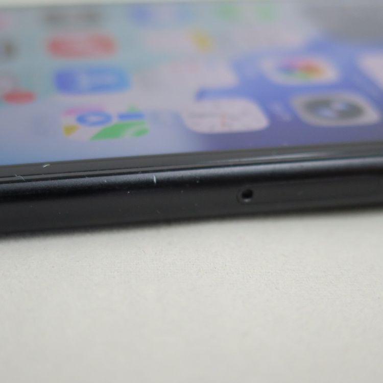 iPhone SE 2 64GB ��2���� �֥�å� au SIM���å�����������