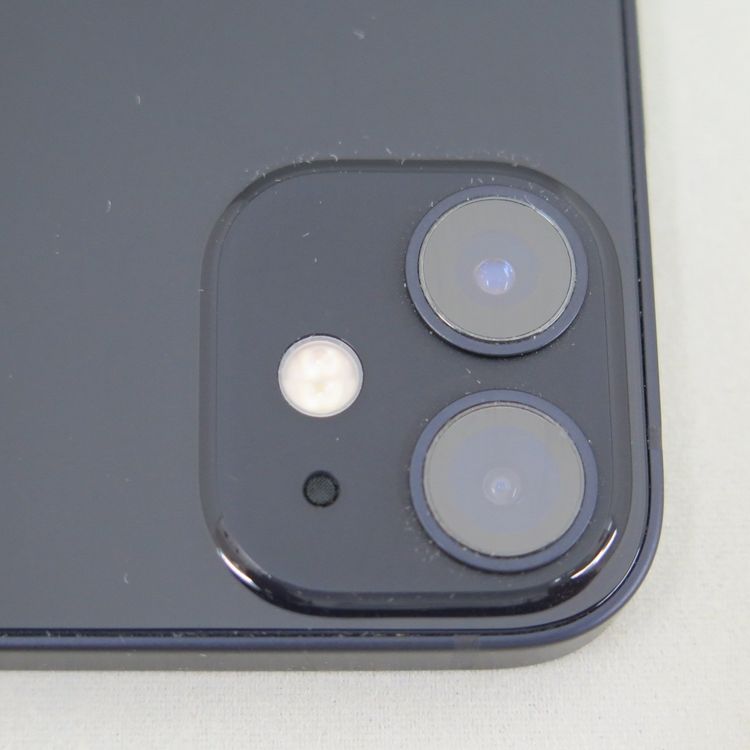 iPhone 12 mini 128GB ブラック docomo SIMロック解除済中古品