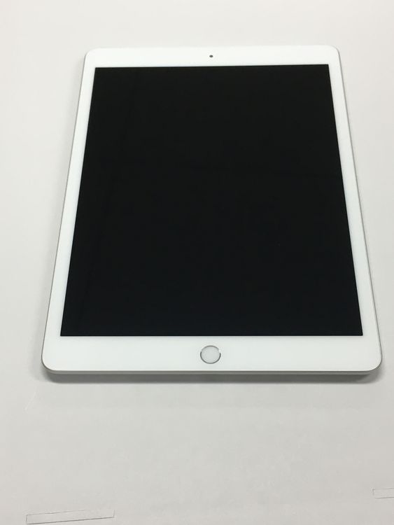 �ڥ�Х���BOX������ ����100��(������11���SIM�ե꡼ iPad ��7���� 32GB