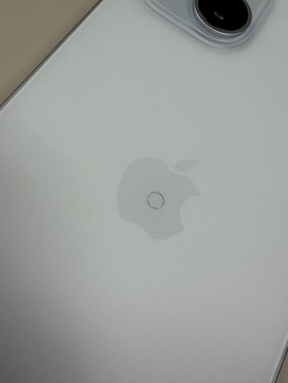 �ڥ�Х���BOX������ ����87%SIM�ե꡼ iPhone15 128GB �֥롼