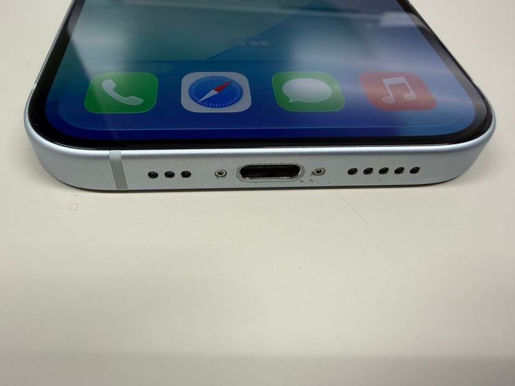 �ڥ�Х���BOX������ ����84%SIM�ե꡼ iPhone15 128GB �֥롼