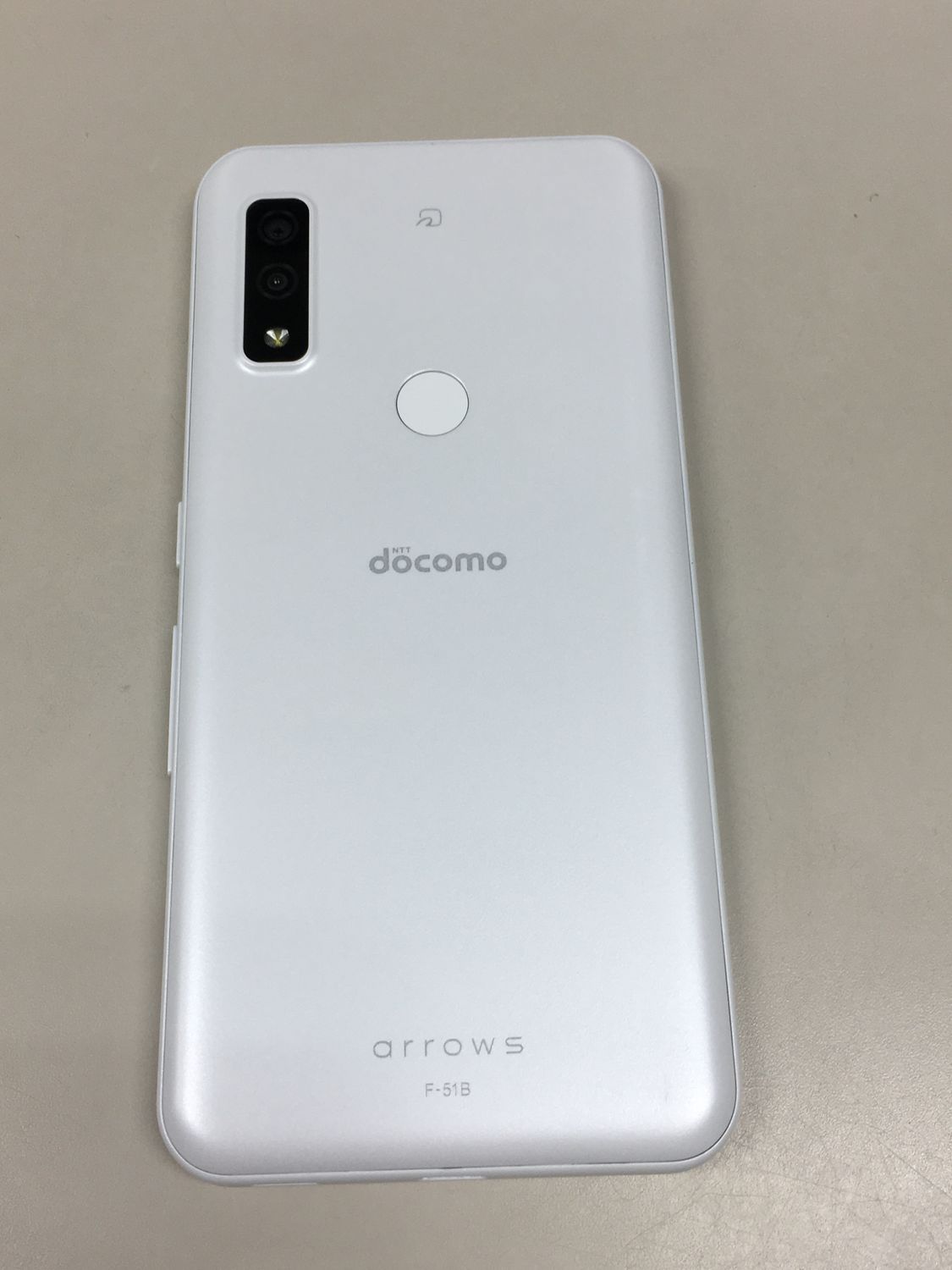 ムスビー｜【モバイルBOX】極美品 SIMフリー docomo arrows We F-51B