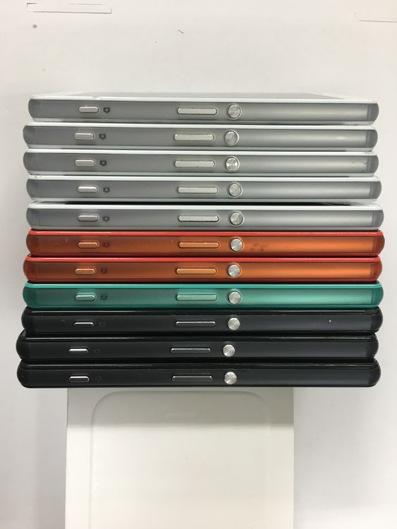 Sony Xperia Z3 Compact SO-02G ���� 11��  �������