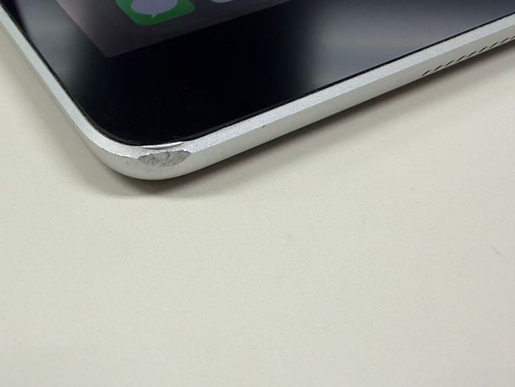 ����86% apple iPad (��9����) 64GB ����С�