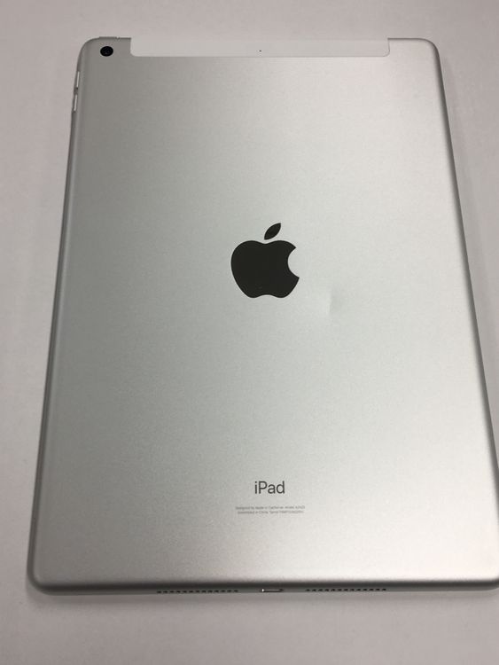 �ڥ�Х���BOX�۱վ���� ����89�� Apple iPad ��8���� SIM�ե꡼ 32GB