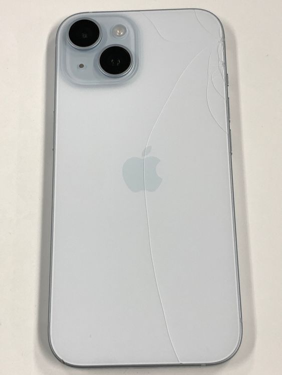 �ڥ�Х���BOX������88%SIM�ե꡼ iPhone15  256GB �֥롼