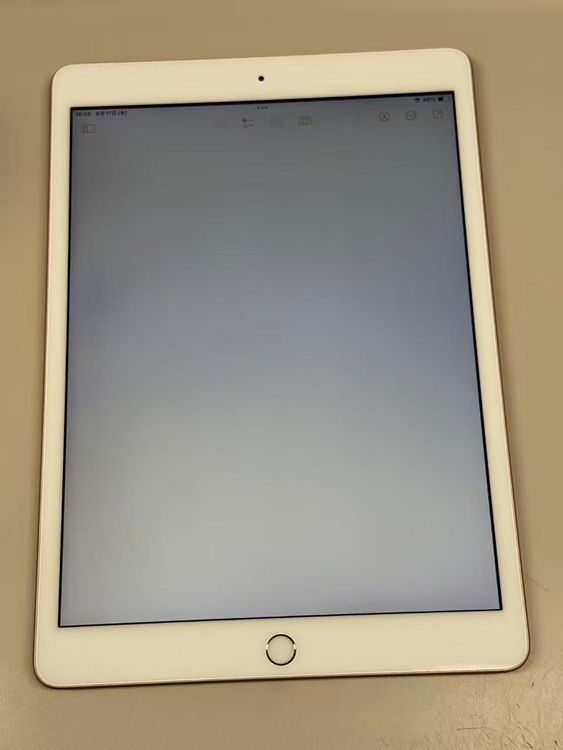 ���� ����81% apple iPad (��7����) 128GB ������ɡ�WiFi