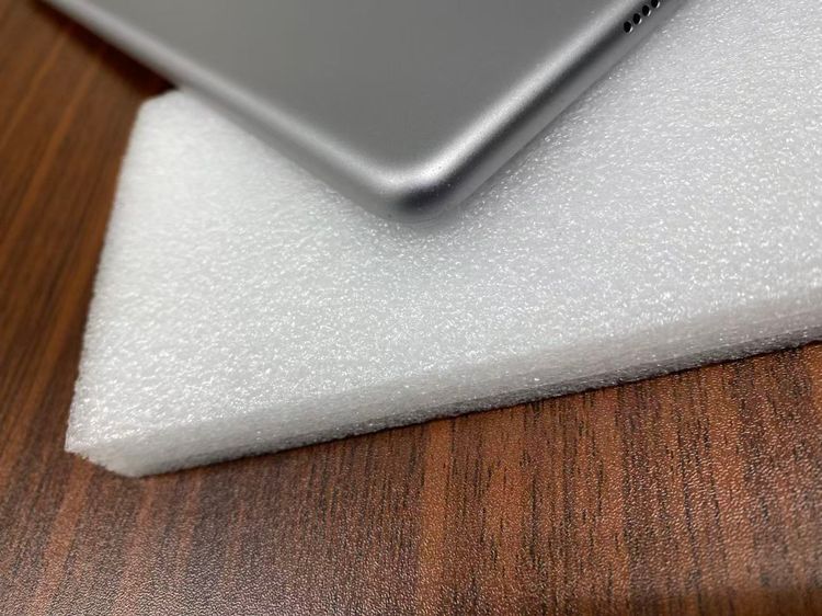 Apple iPad ��6���� Wi-Fi��128GB Space gray �Ÿ�����ʤ�