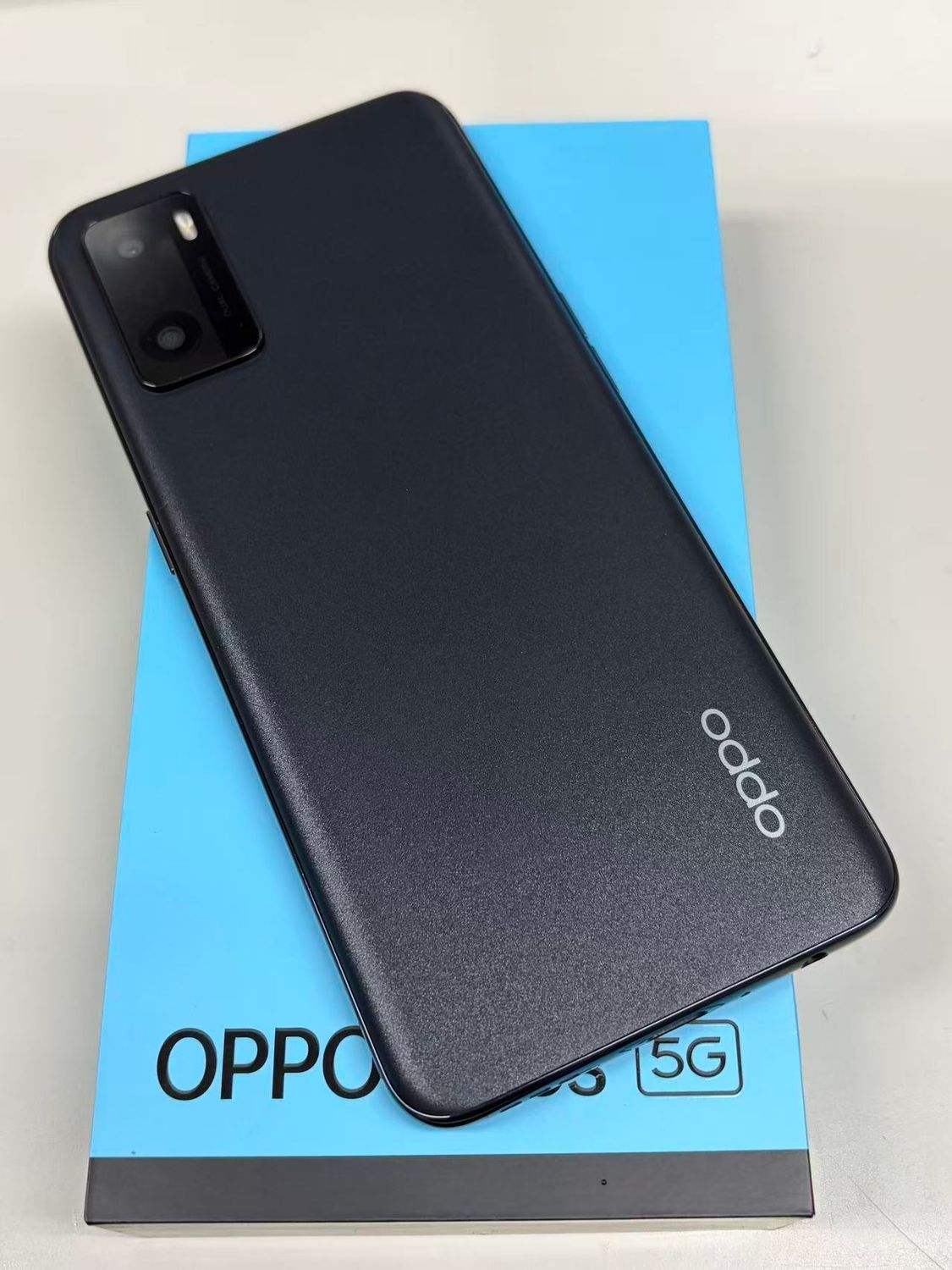 ムスビー｜美品 SIMフリーOPPO A55s 5G 4GB/64GB CPH2309ブラック楽天 
