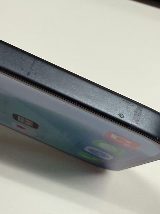 �ڥ�Х���BOX�� ����85%SIM�ե꡼ iPhone15 128GB �֥�å�