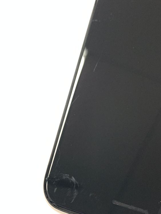 �ڥ�Х���BOX��  ����100%SIM�ե꡼iPhone SE(�裳����) 64GB���������饤��