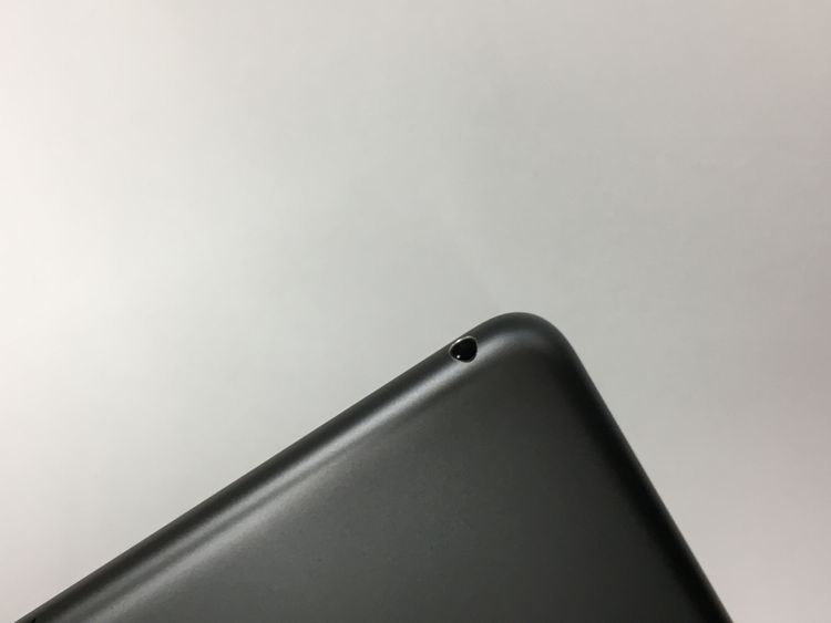 �ڥ�Х���BOX������ ����88% iPad ��9���� 64GB WiFi��ǥ� ���ڡ������쥤