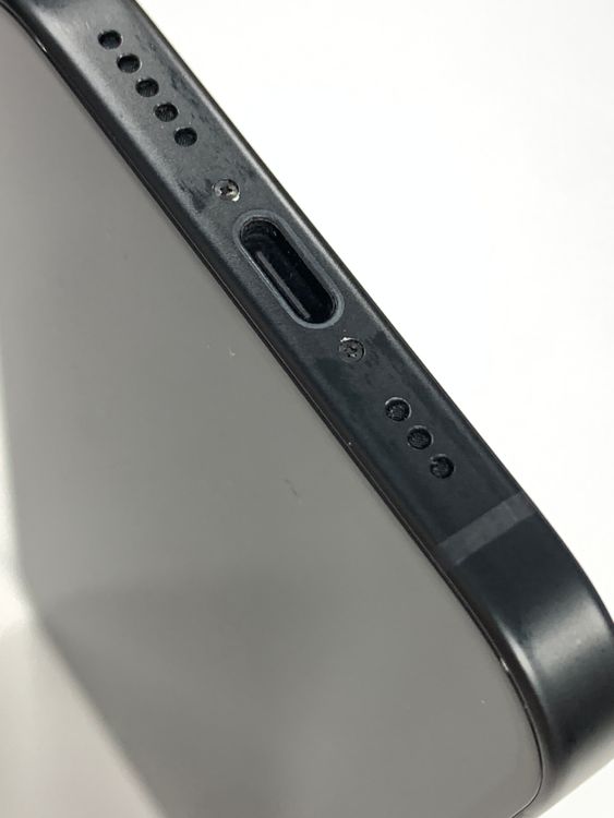 �ڥ�Х���BOX�� ����88%SIM�ե꡼ iPhone15 128GB �֥�å�