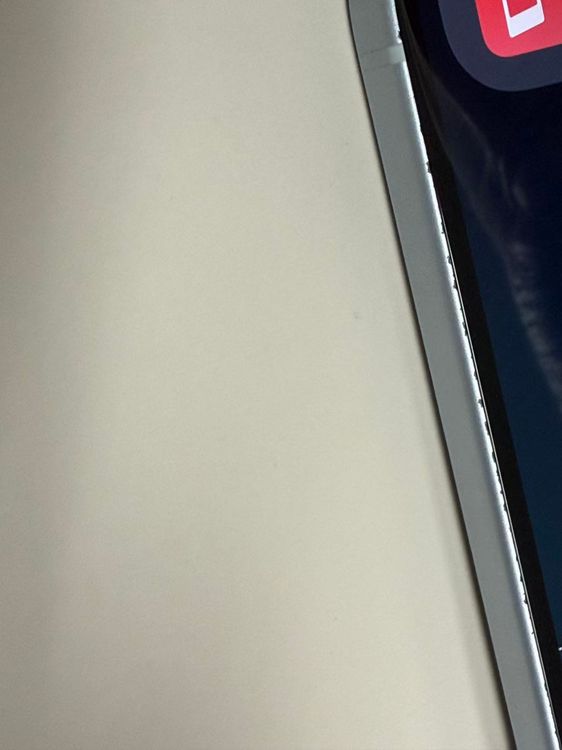 �ڥ�Х���BOX�� ����90%SIM�ե꡼ iPhone15 128GB �֥롼