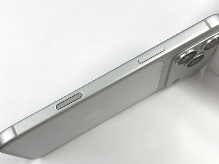 �ڥ�Х���BOX�ۿ���Ʊ�� ����100%SIM�ե꡼  iPhone17 Pro Max 256GB