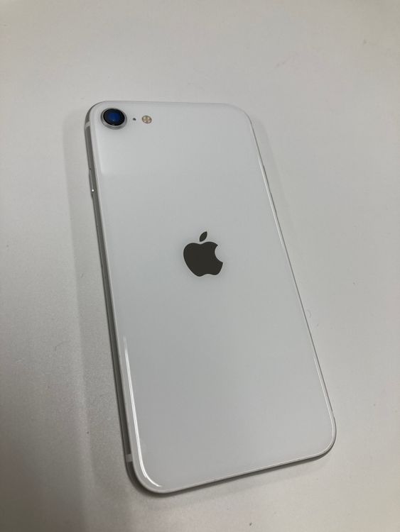 �ڥ�Х���BOX������ ����91%SIM�ե꡼ iPhone SE2 ��2���� 64GB �ۥ磻��