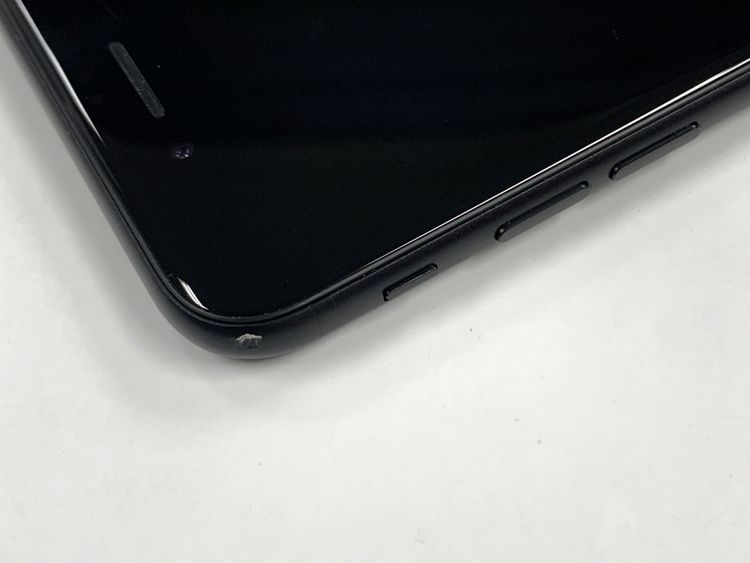 �ڥ�Х���BOX������89%SIM�ե꡼ iPhone SE2 ��2���� 64GB �֥�å�