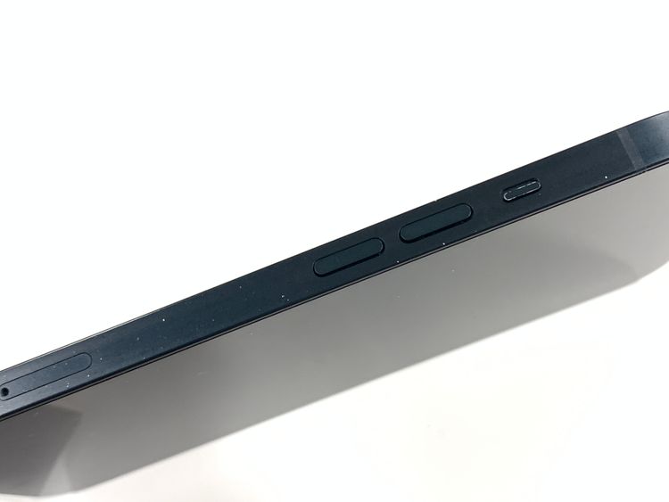 �ڥ�Х���BOX������100%SIM�ե꡼iPhone 13 128GB���ߥåȥʥ���