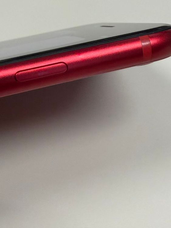 ���� ����80%SIM�ե꡼ iPhone SE(��2����) 128GB ��å�