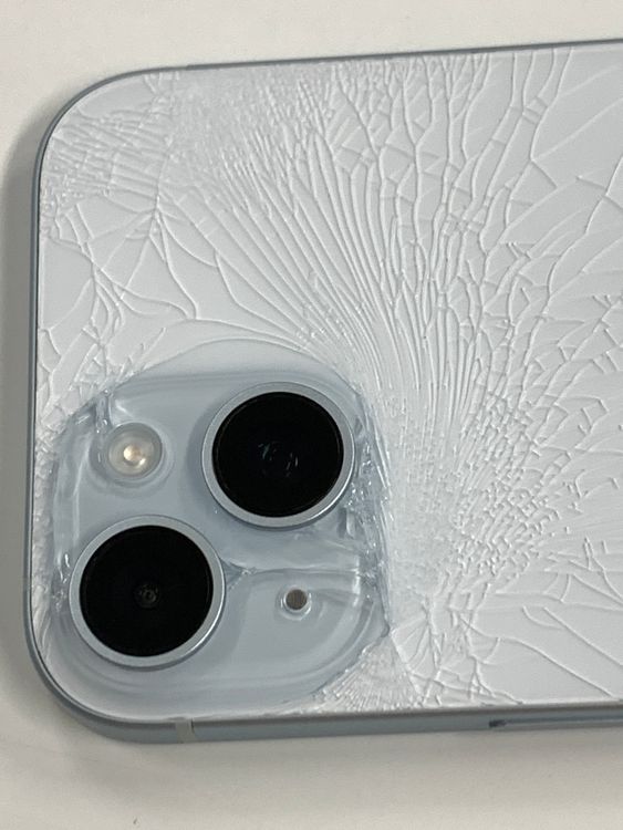 ڥХBOX100%SIMե꡼ iPhone15 128GB ֥롼