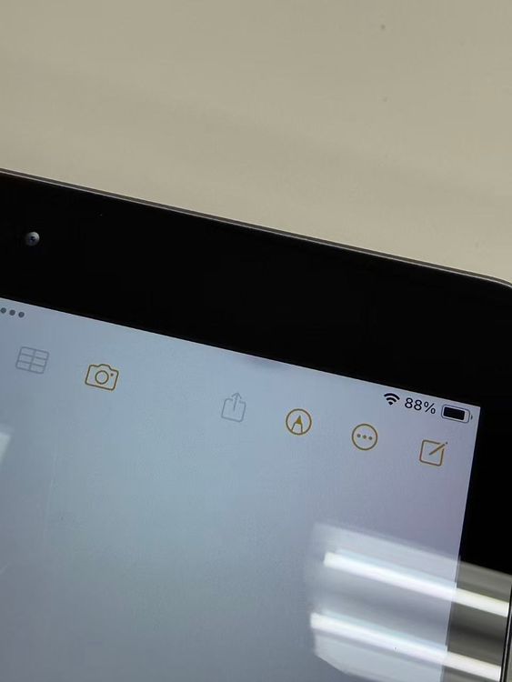 ���� ����70% apple iPad (��7����) 128GB ���ڡ�������