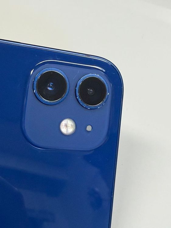 ���� ����85%SIM�ե꡼ iPhone12 128GB �֥롼