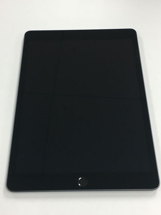 �ڥ�Х���BOX������ Apple iPad ��9���� 256GB WiFi��ǥ� ���ڡ������쥤