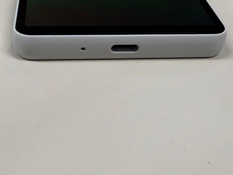 �ڥ�Х���BOX�۶���������99% SIM�ե꡼Xperia 10 VI SOG14 128GB