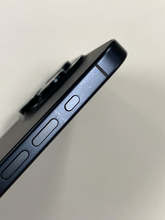 �ڥ�Х���BOX������86%SIM�ե꡼ iPhone15 Pro 512GB �֥롼�����˥���