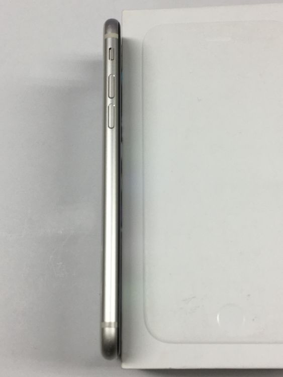 �ڥ�Х���BOX������85�� iPhone SE3 ��3���� 64GB SIM�ե꡼ �������饤��