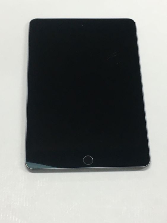 �ڥ�Х���BOX��  ����92�� Apple iPad mini 5 Wi-Fi 64GB