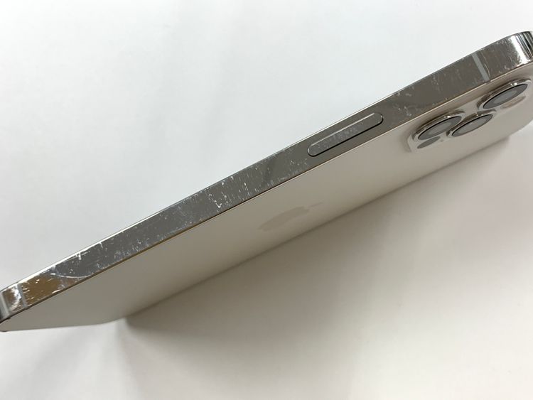 �ڥ�Х���BOX������77%SIM�ե꡼ iPhone12 Pro 128GB ����С�