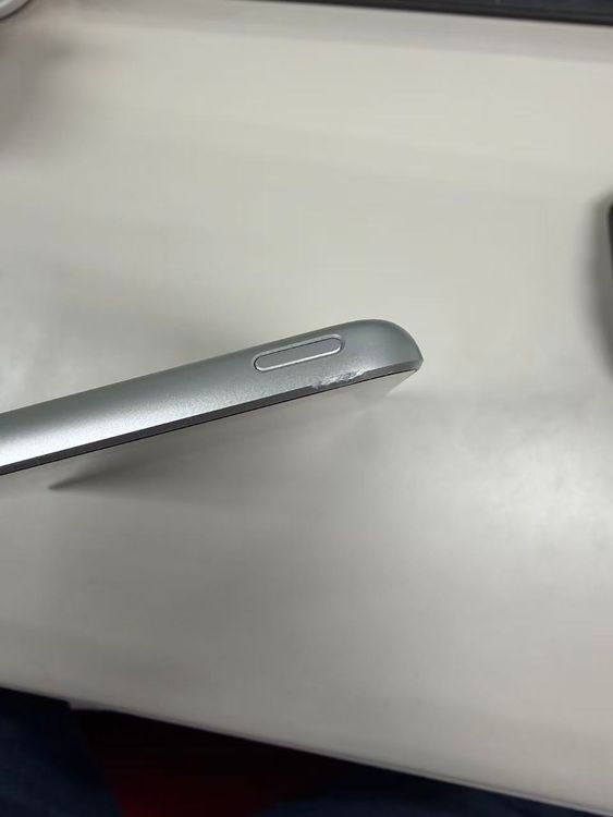 ���ʡ�����80% iPad(��9����) ��256GB ����С� Wi-Fi��ǥ�