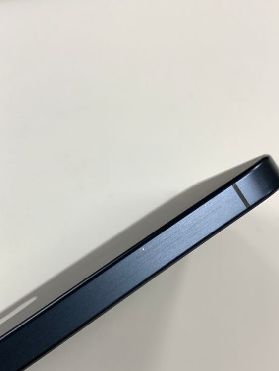 ڥХBOX  85%SIMե꡼ iPhone15 Pro 256GB ֥롼