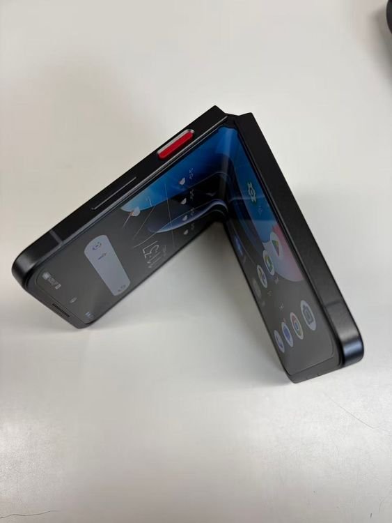 �ڥ�Х���BOX�ۿ���Ʊ���� SIM�ե꡼nubia Flip 5G NX724J  256GB