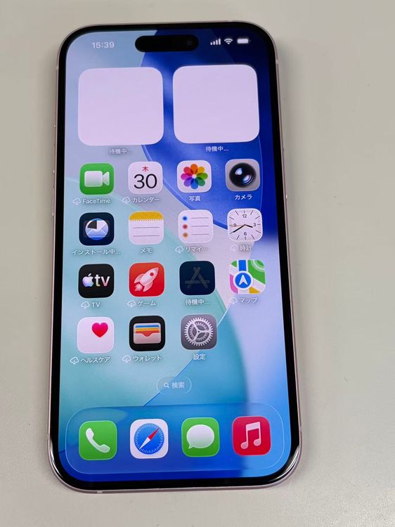 �ڥ�Х���BOX�ۿ���Ʊ�� ����86%SIM�ե꡼ iPhone15 128GB �ԥ�