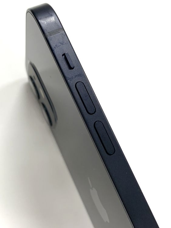 �ڥ�Х���BOX�� ����83% SIM�ե꡼ iPhone12 64GB �֥�å�