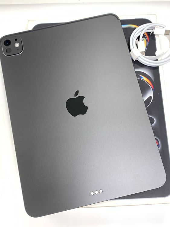 ���� ����100% iPad Pro 11 ����� (M5) 256GB Wi-Fi��ǥ� �֥�å�