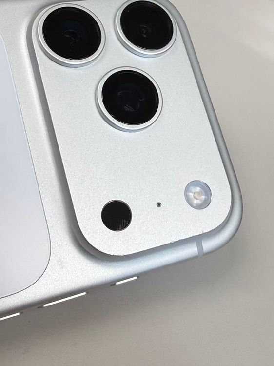 �ڥ�Х���BOX������ ����100%SIM�ե꡼ iPhone17 Pro 256GB ����С�