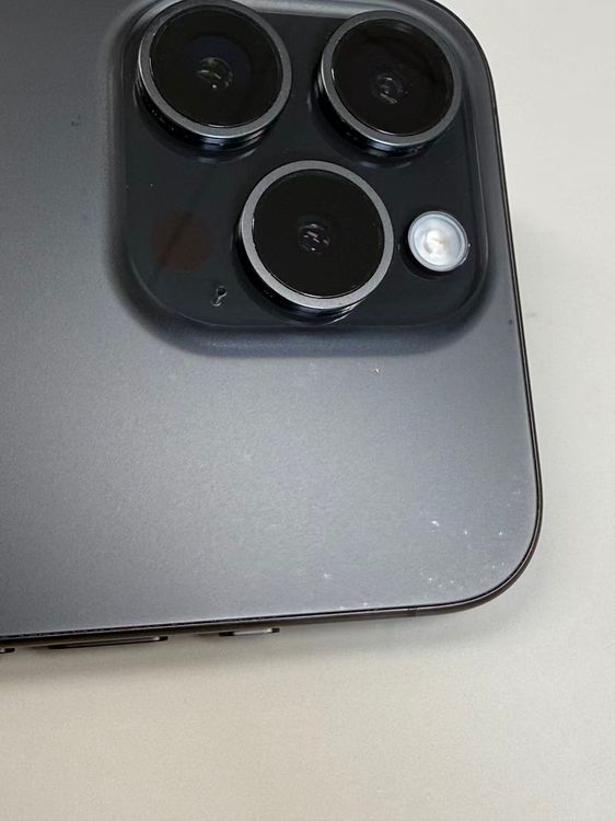 �ڥ�Х���BOX�۶����� ����86%SIM�ե꡼ iPhone15 Pro 128GB �֥�å�