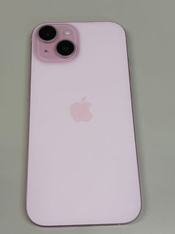 �ڥ�Х���BOX�۶����� ����92%SIM�ե꡼ iPhone15 128GB �ԥ�
