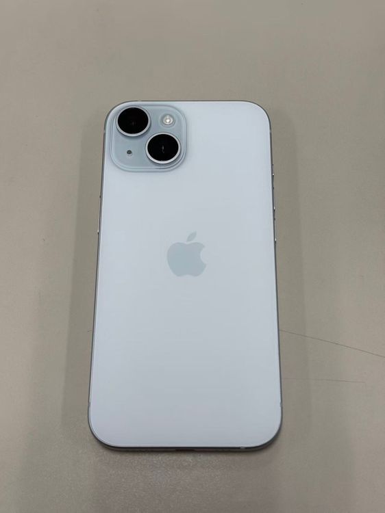 �ڥ�Х���BOX�۶����� ����90% SIM�ե꡼ iPhone15 128GB �֥롼