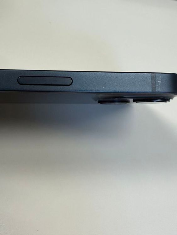 �ڥ�Х���BOX������ ����89%SIM�ե꡼ iPhone13 256GB �ߥåɥʥ���