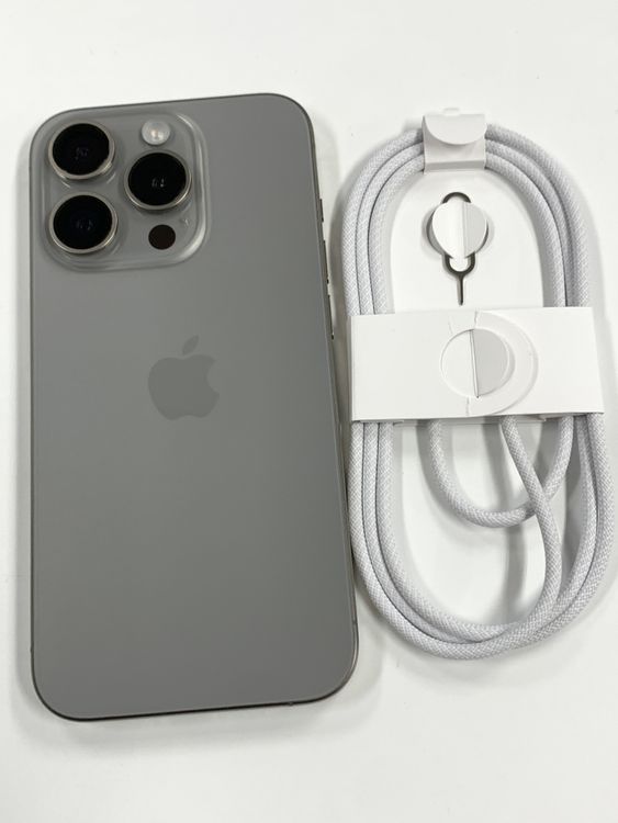 �ڥ�Х���BOX�۶����� ����86%SIM�ե꡼ iPhone15 Pro 256GB �ʥ�����