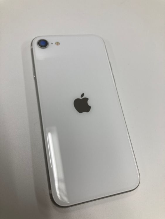 �ڥ�Х���BOX������ ����92%SIM�ե꡼ iPhone SE2 ��2���� 64GB �ۥ磻��
