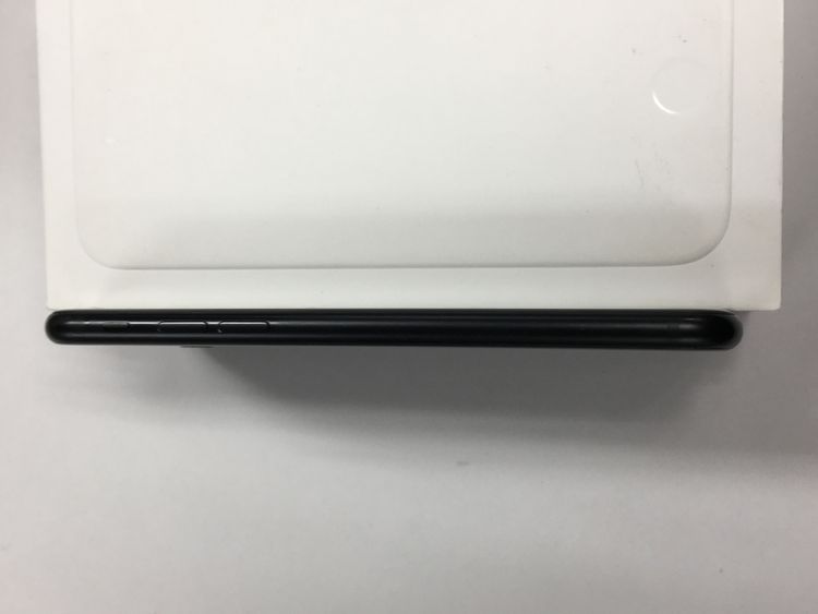 �ڥ�Х���BOX������ ����86�� iPhone SE ��2���� 64GB SIM�ե꡼ �֥�å�